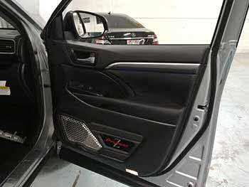 2017 Toyota Highlander. Sound Warehouse is the winner of Pioneer�s national  build-of contest showcasing Pioneer�s innovative new Z Series car speakers engineered for hi-resolution audio. We installed all Pioneer electronics:  Apple CarPlay & Android auto multimedia entertainment, 1 pair full range Z Series, 1 set component Z Series, 2 ea. 12� Z Series subwoofers and 3 power amplifiers. Also used MESA sound damping, MESA wire and Race Sports lighting. This Pioneer Toyota will be touring the USA showcasing Pioneer�s new Z Series speakers.
